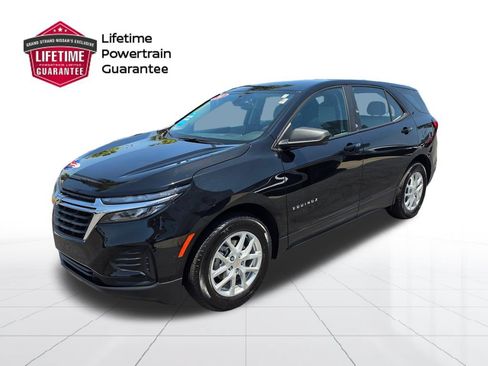 Used 2024 Chevrolet Equinox LS w/ Driver Confidence II Package FWD image 1