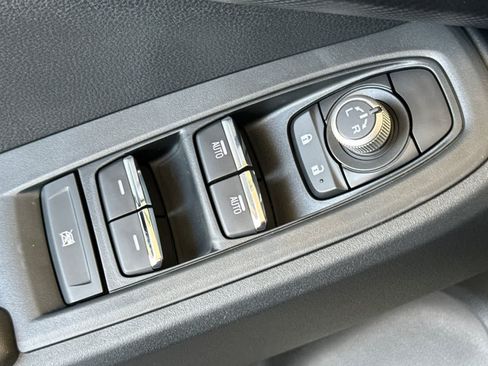 New 2026 Subaru Crosstrek 2.5i Limited AWD/4WD image 13
