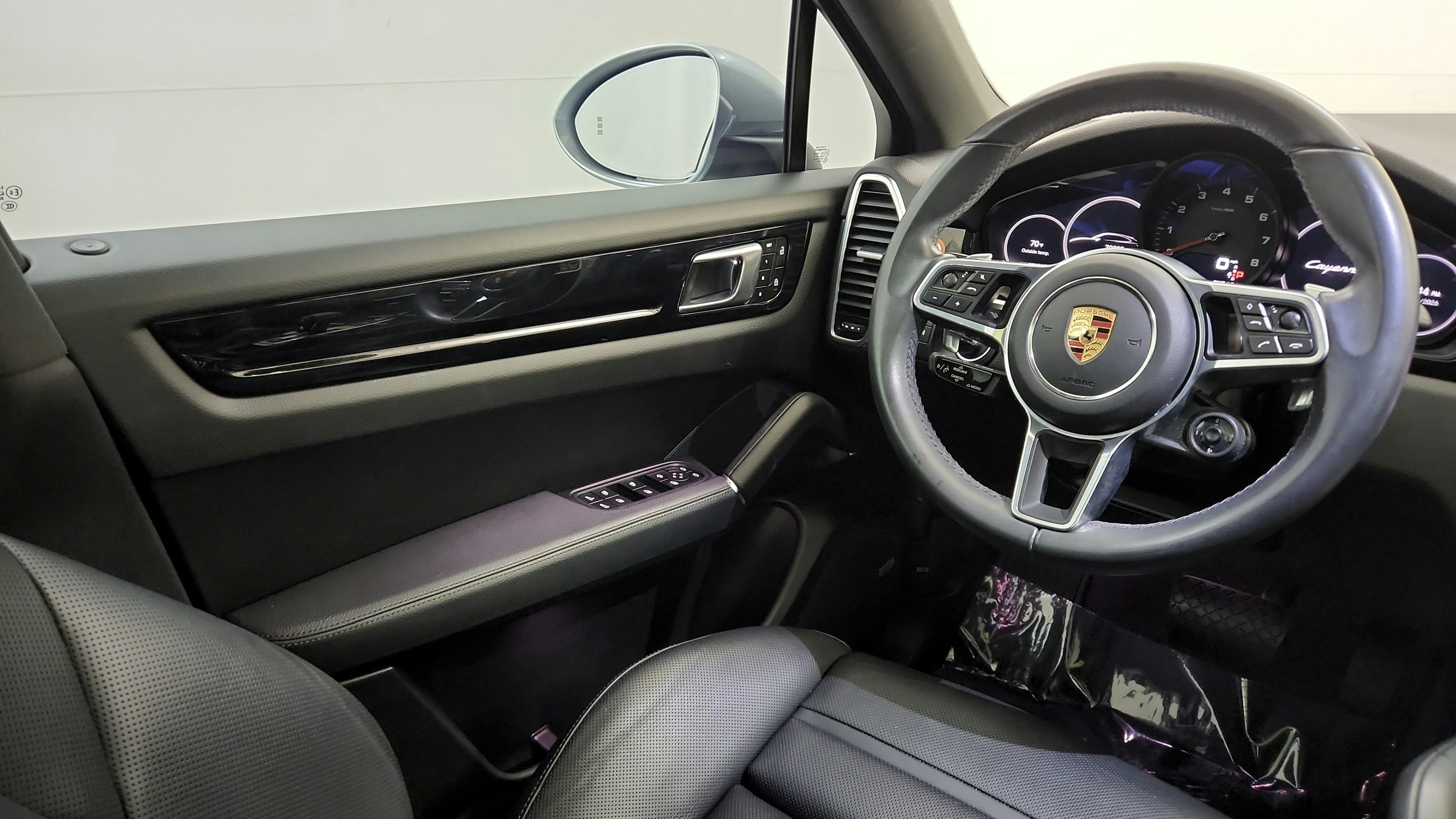 Used 2023 Porsche Cayenne Coupe AWD/4WD image 18