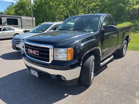 Used 2008 GMC Sierra 1500 SLE w/ SLE1 Preferred Package RWD image 2