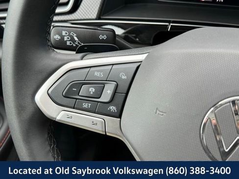 Certified 2025 Volkswagen Atlas Peak Edition SE AWD/4WD image 46