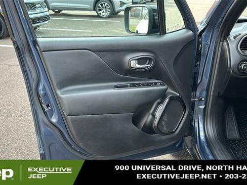 Certified 2022 Jeep Renegade Altitude w/ Convenience Group image 8
