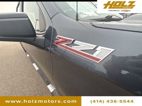 Certified 2020 Chevrolet Silverado 1500 RST image 34