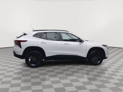 Certified 2024 Chevrolet Trax ACTIV FWD image 37