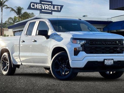 Used 2025 Chevrolet Silverado 1500 Custom w/ LPO, Dark Essentials Package image 2