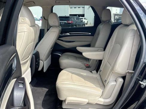 Used 2020 Buick Enclave Essence FWD image 26
