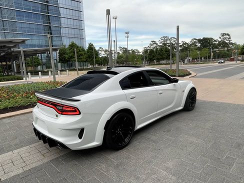 Used 2023 Dodge Charger Scat Pack RWD image 9