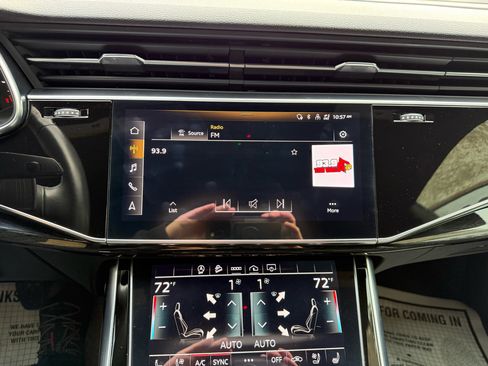 Used 2021 Audi Q8 Premium Plus w/ Premium Plus Package image 10