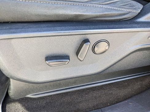 Used 2022 Ford F150 XLT w/ Equipment Group 302A High image 21