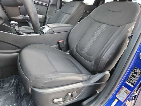 Certified 2022 Hyundai Tucson SEL w/ Convenience Package FWD image 16