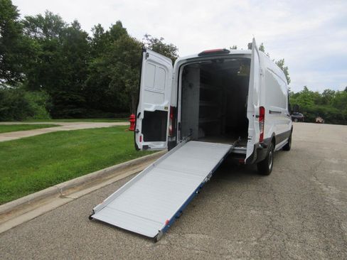 Used 2018 Ford Transit 350 148 Medium Roof RWD image 23