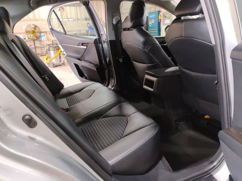 Used 2024 Toyota Camry SE image 15