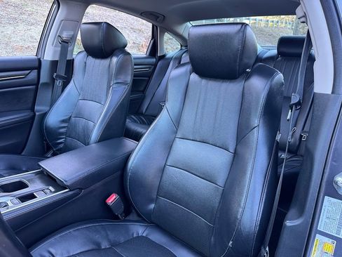 Used 2018 Honda Accord EX-L image 9