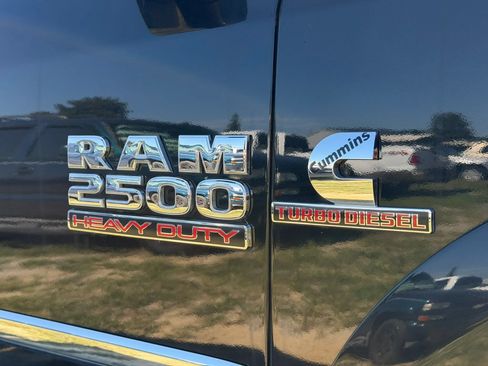 Used 2016 RAM 2500 Laramie RWD image 7