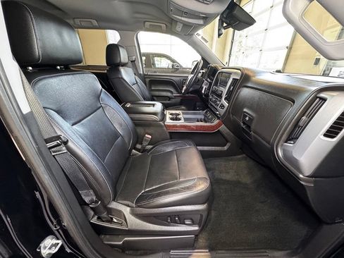 Used 2018 GMC Sierra 1500 SLT AWD/4WD image 47