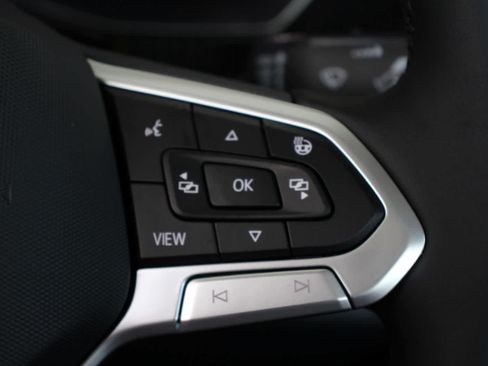 Used 2024 Volkswagen Jetta SEL FWD image 22