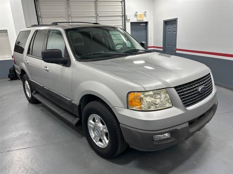 Used 2003 Ford Expedition XLT RWD image 4