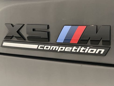 Used 2025 BMW X5 M Competition w/ Executive Package AWD/4WD image 24