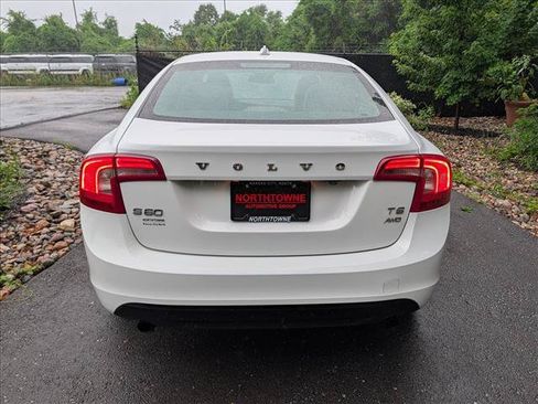 Used 2012 Volvo S60 T6 AWD/4WD image 4