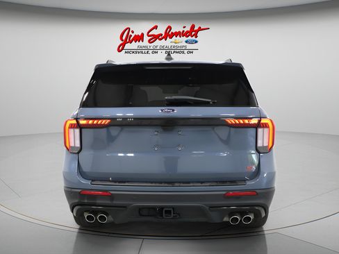 Used 2025 Ford Explorer ST AWD/4WD image 5