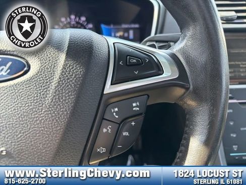 Used 2014 Ford Fusion Titanium image 15