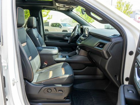 Used 2022 GMC Yukon AT4 w/ Max Trailering Package AWD/4WD image 10