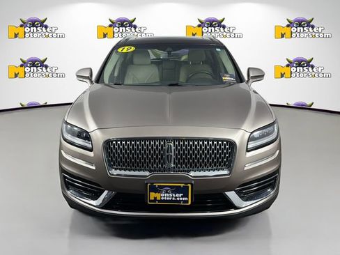 Used 2019 Lincoln Nautilus Reserve image 2