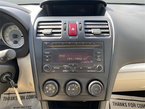 Used 2012 Subaru Impreza 2.0i image 17