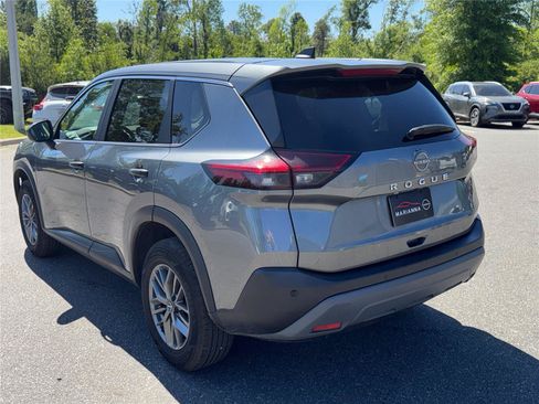 Used 2023 Nissan Rogue S FWD image 6