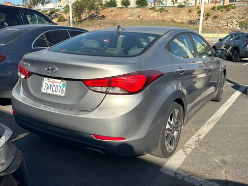 Used 2014 Hyundai Elantra Sport FWD image 3