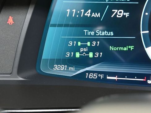 Used 2024 Chevrolet Corvette Stingray Convertible w/ Z51 Performance Package image 29