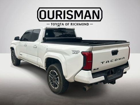 Used 2024 Toyota Tacoma TRD Sport image 7