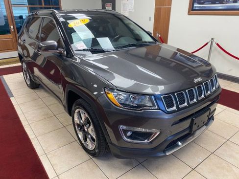 Used 2019 Jeep Compass Limited AWD/4WD image 8