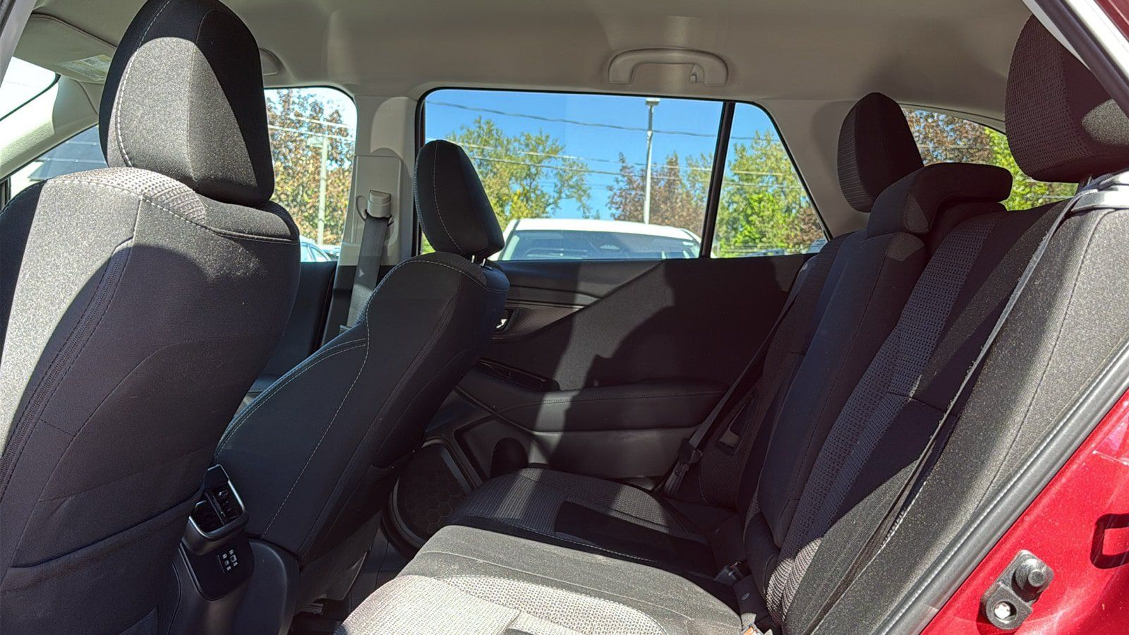 Certified 2025 Subaru Outback Premium AWD/4WD image 22