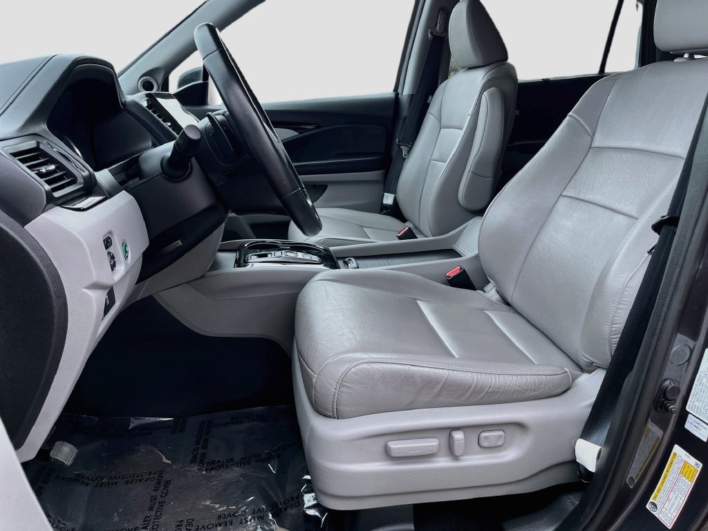 Used 2022 Honda Pilot Touring image 21
