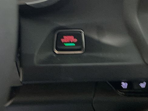 Used 2018 Chevrolet Camaro SS image 23