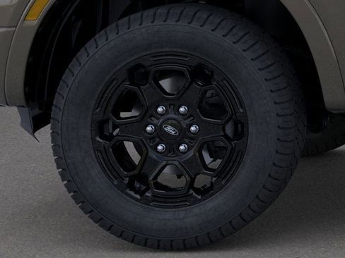 New 2025 Ford Ranger XLT w/ Black Appearance Package image 19