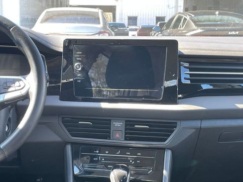 Used 2025 Volkswagen Jetta S image 20