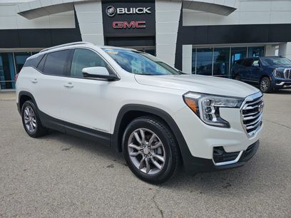 Used 2023 GMC Terrain SLT