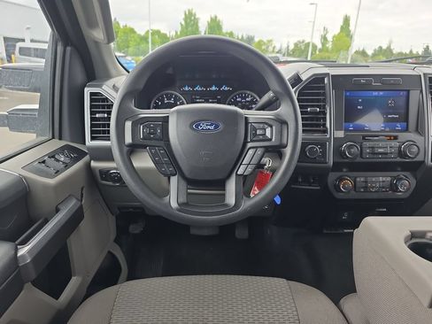 Used 2022 Ford F250 XLT AWD/4WD image 6