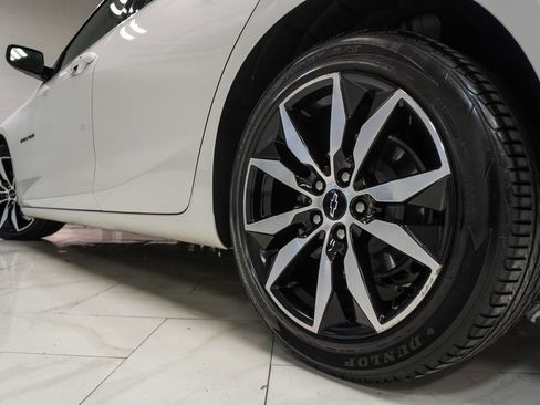 Used 2023 Chevrolet Malibu RS image 33