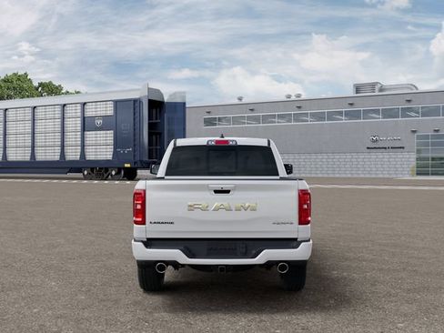 New 2027 RAM 1500 Laramie AWD/4WD image 7