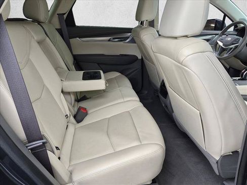 Used 2023 Cadillac XT5 Premium Luxury w/ Technology Package FWD image 21