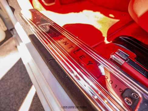 Used 2019 Bentley Mulsanne Speed image 38