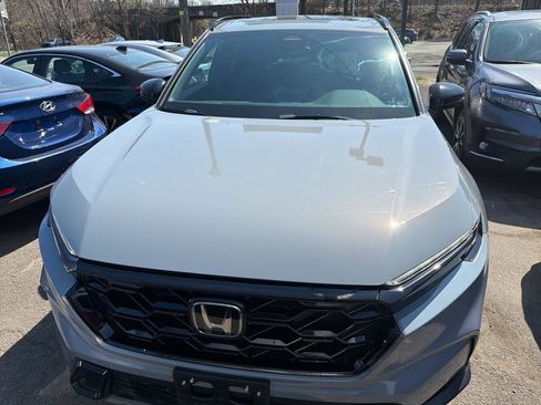 Used 2024 Honda CR-V Sport image 2