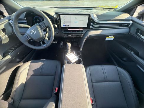 Used 2026 Toyota Camry XSE image 13