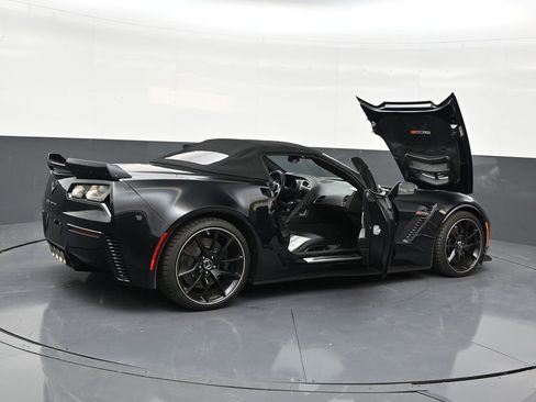 Used 2019 Chevrolet Corvette Z06 image 28