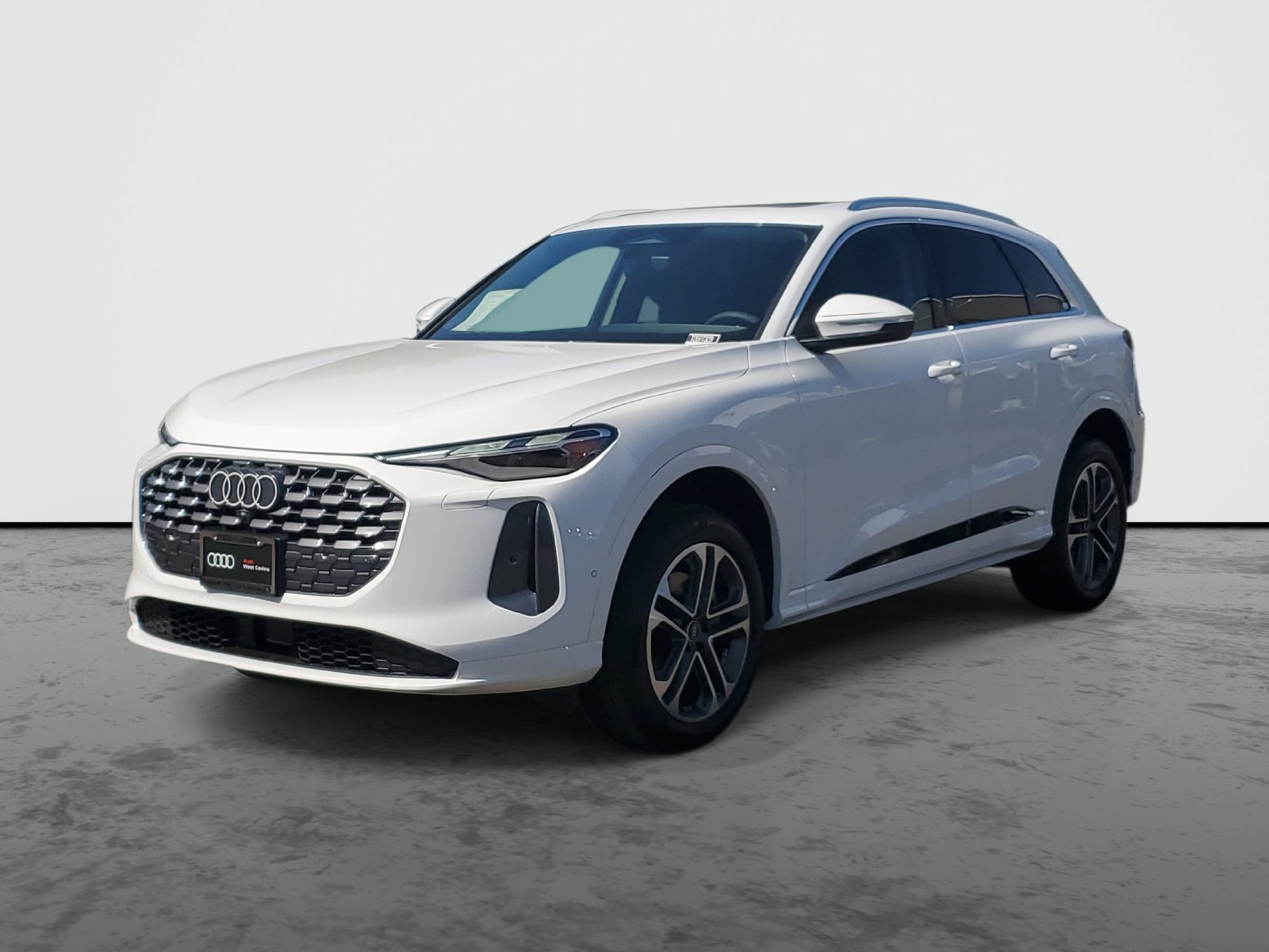 New 2026 Audi Q5 Premium AWD/4WD image 2