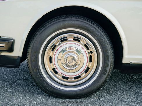 Used 1989 Rolls-Royce Silver Spirit RWD image 99