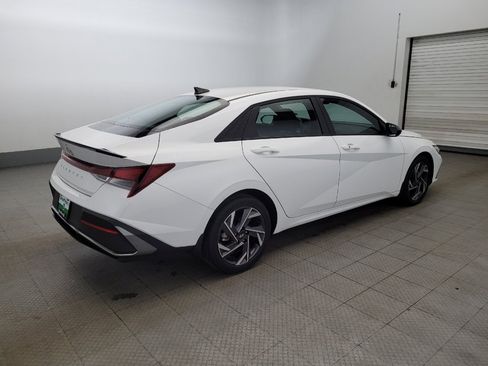 Used 2025 Hyundai Elantra Sport image 10
